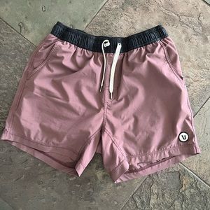Vuori Kore Short 5" shorts (Color: Hazel)